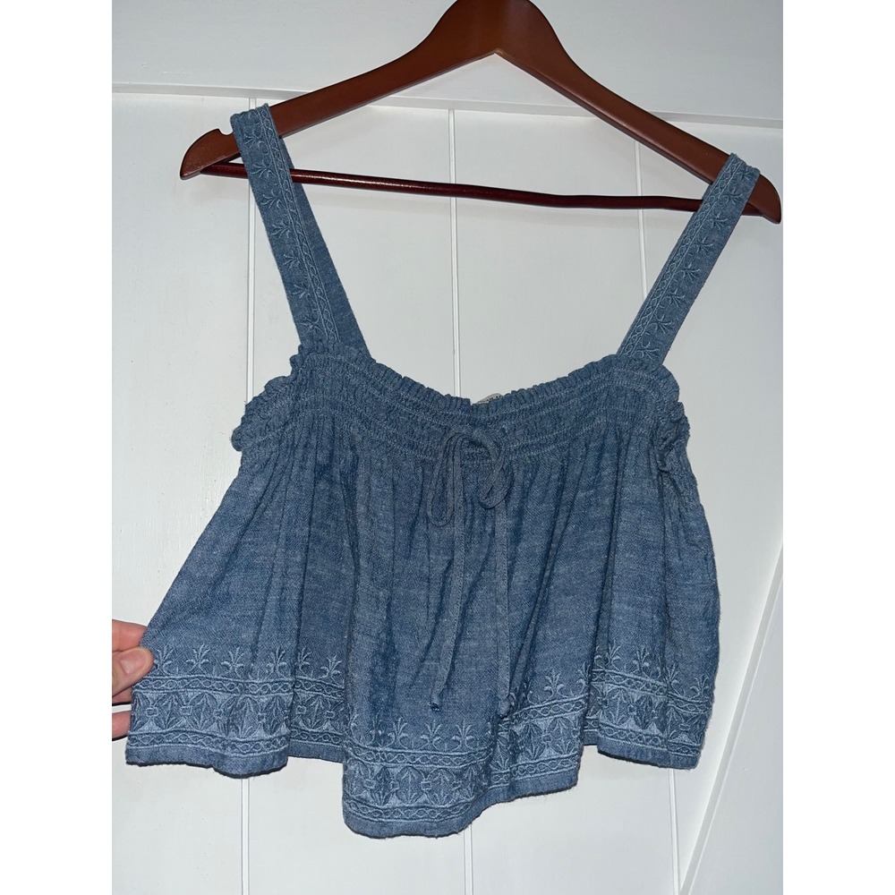 American Eagle Blue Embroidered Chambray Smocked Crop Top Medium Boho Sleeveless